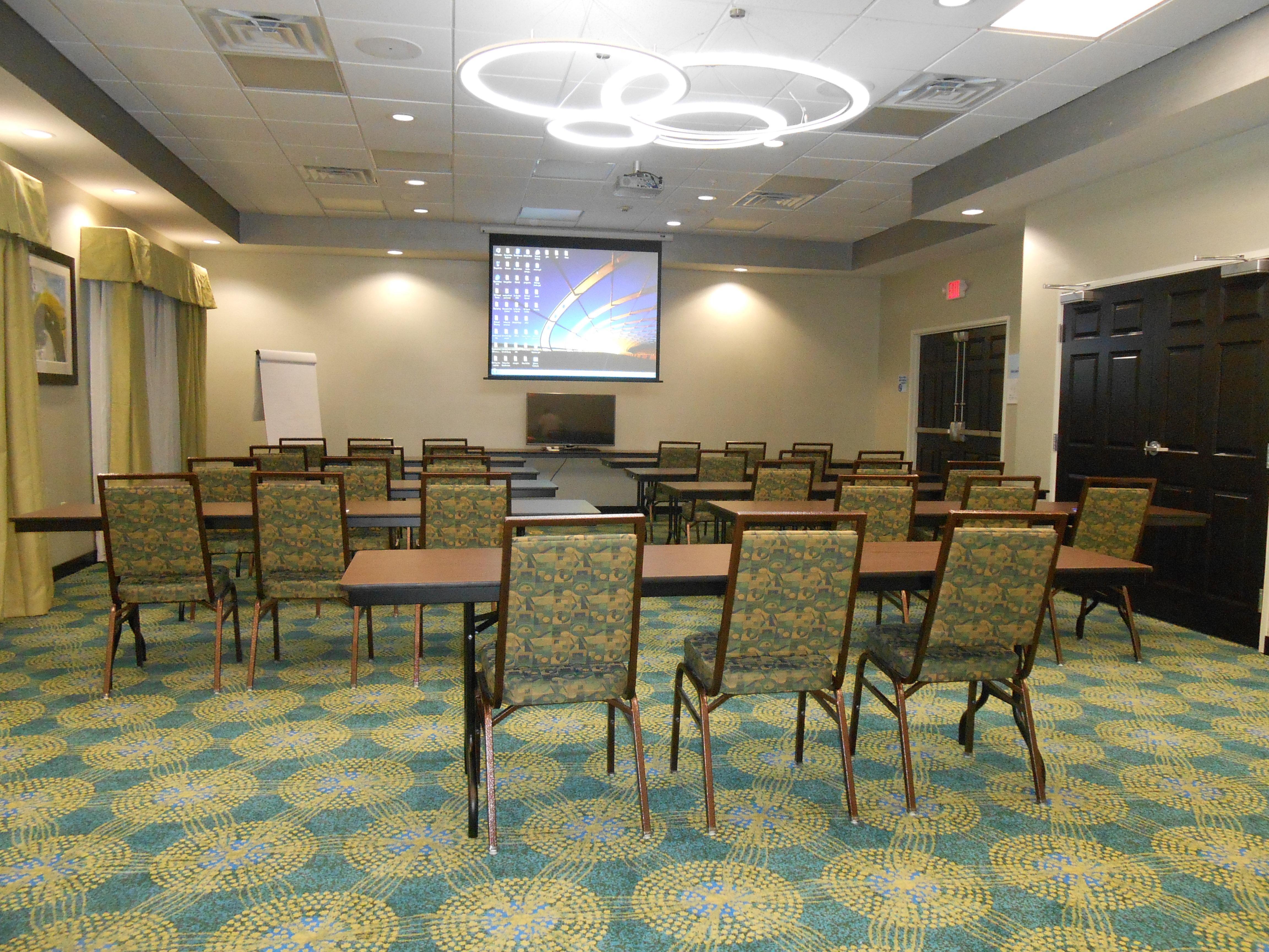Holiday Inn Express & Suites Houston Northwest-Brookhollow By Ihg Exterior photo