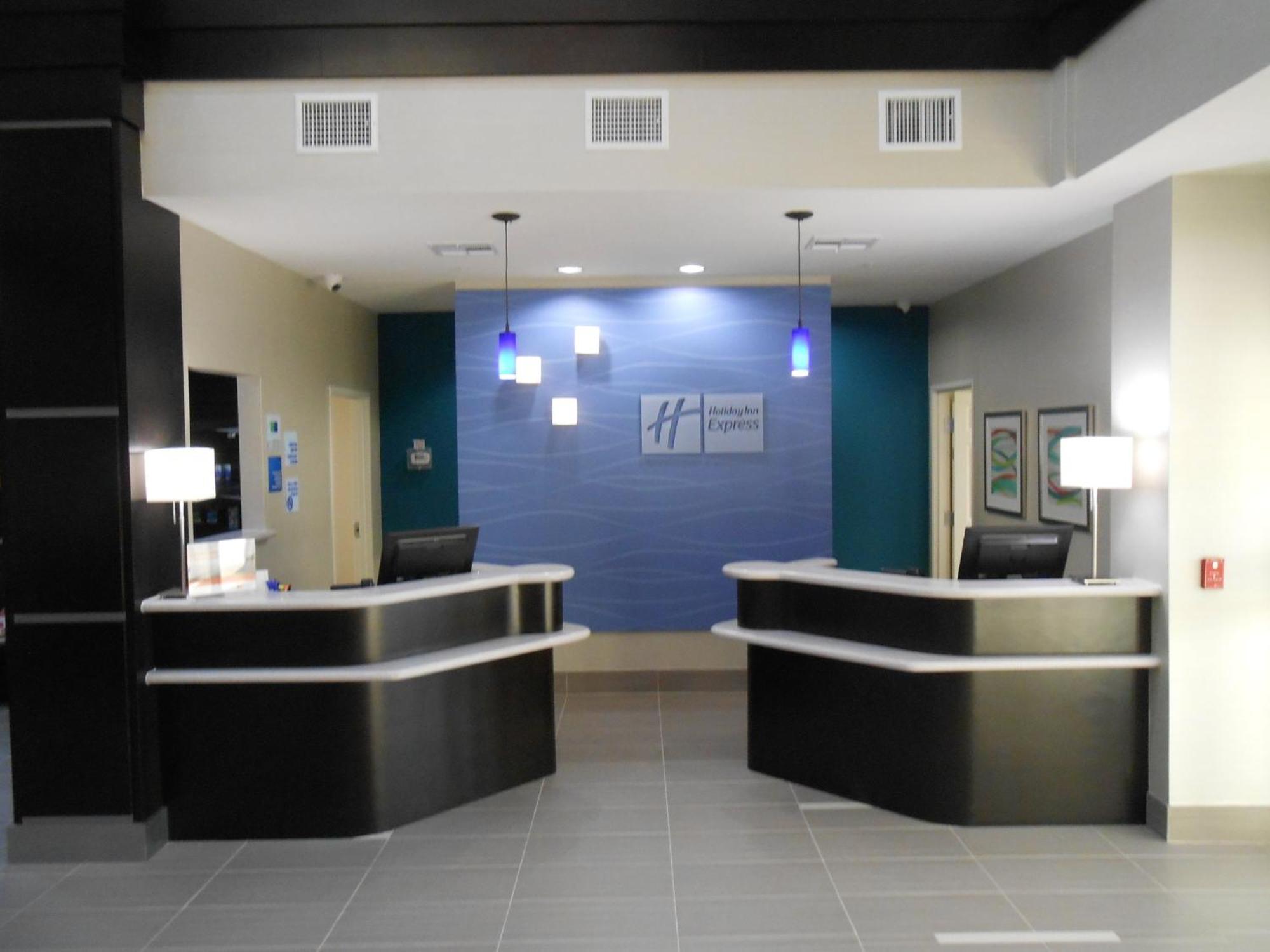 Holiday Inn Express & Suites Houston Northwest-Brookhollow By Ihg Exterior photo