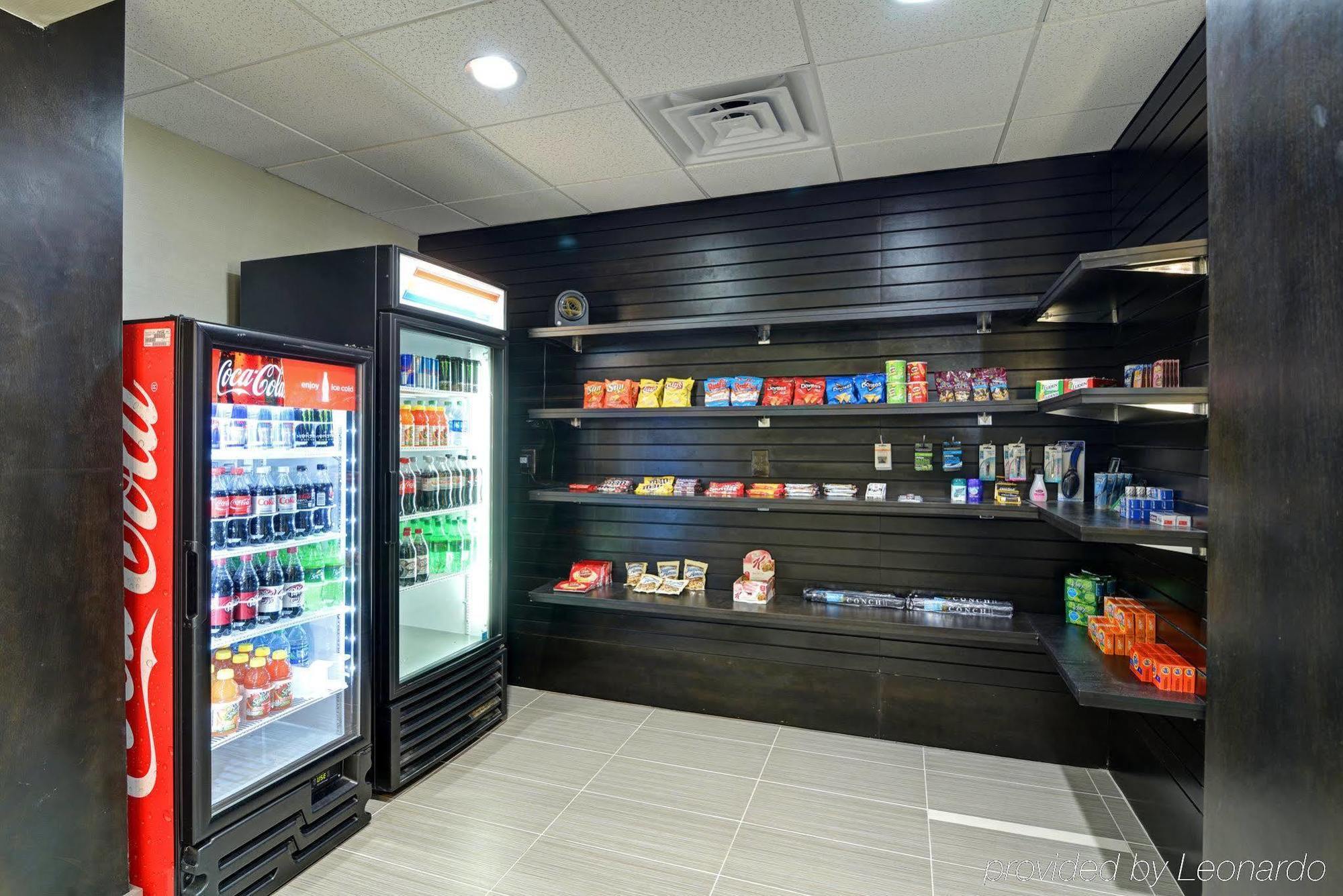 Holiday Inn Express & Suites Houston Northwest-Brookhollow By Ihg Exterior photo